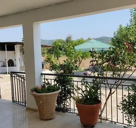 Mallios Near Villa