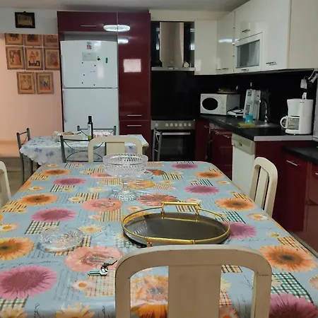 Mallios Near וילה *