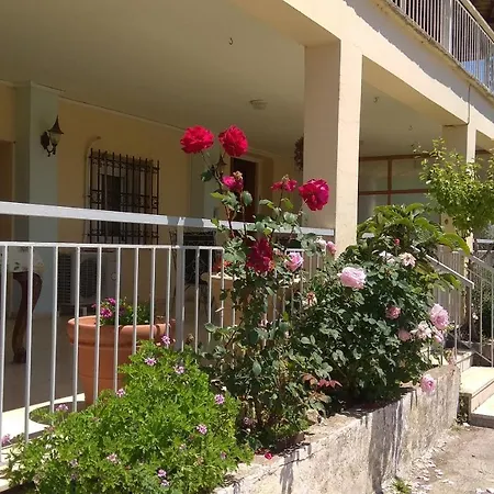 Villa Mallios Near