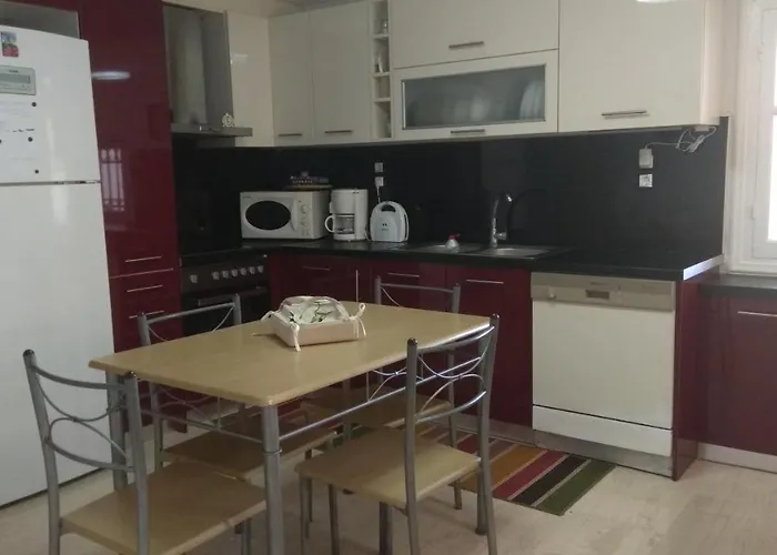 Villa Mallios Near *