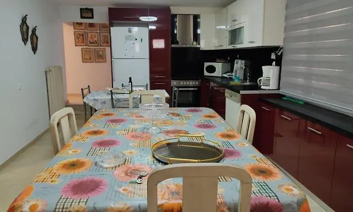 Βίλα Mallios Near *